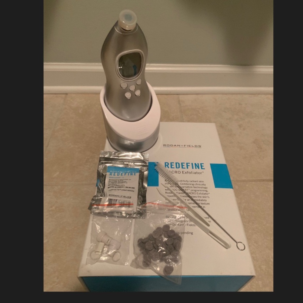 Rodan and fields micro exfoliator